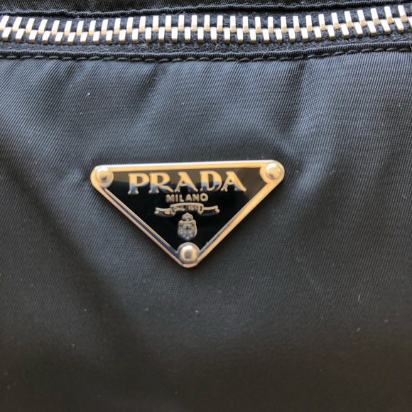Prada Nylon Black Handbag ZIP Double Handles - Picture 2 of 9
